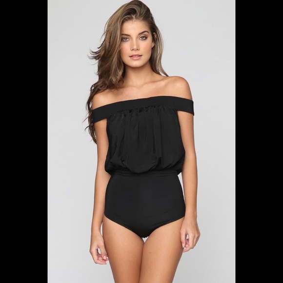 Beach Riot Other - Beach Riot off the shoulder one piece swimsuit